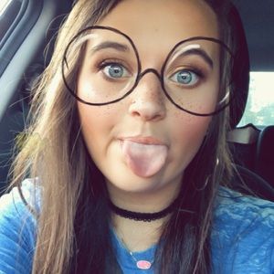 Meet your Posher, Grace